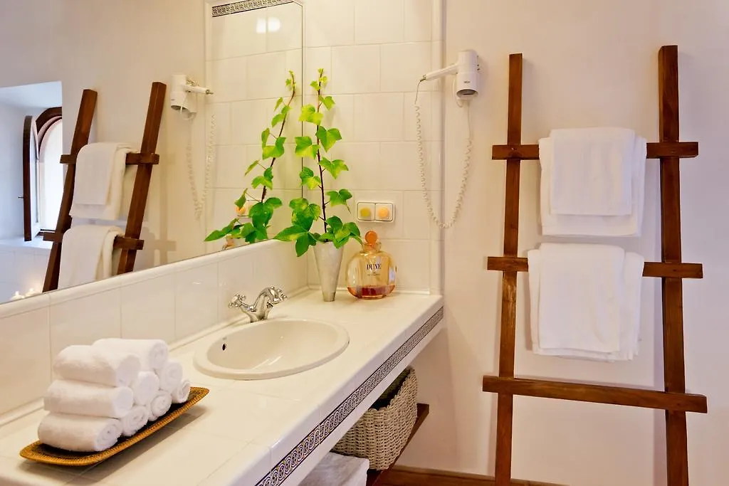 סולר Hotel Can Roses ספרד